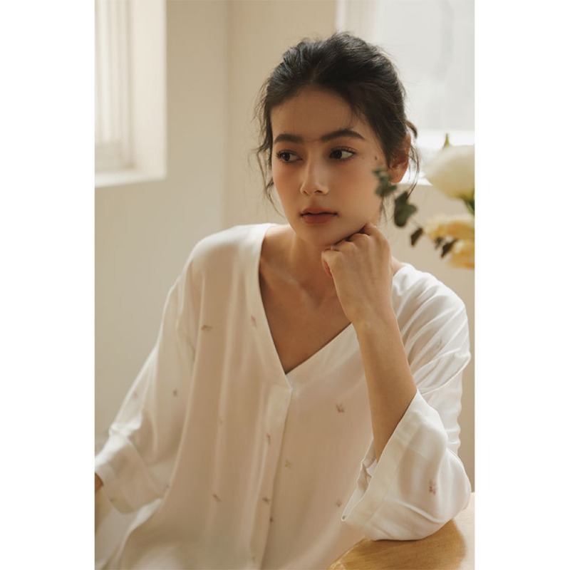 여성용 부드럽고 통기성 좋은 비스코스 라운지 드레스 V - Maternity Wear 리뷰 및 가격