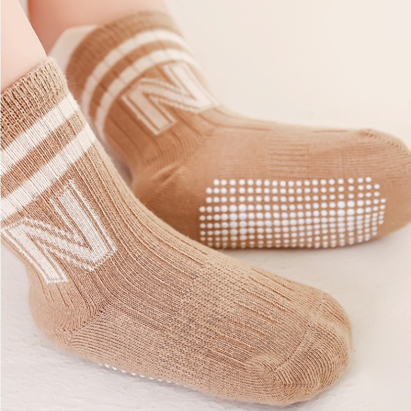 3 짝/몫 어린이 면화 편지 양말 캐주얼 스포츠 소녀  - Unisex Baby Socks Non Slip 리뷰 및 가격